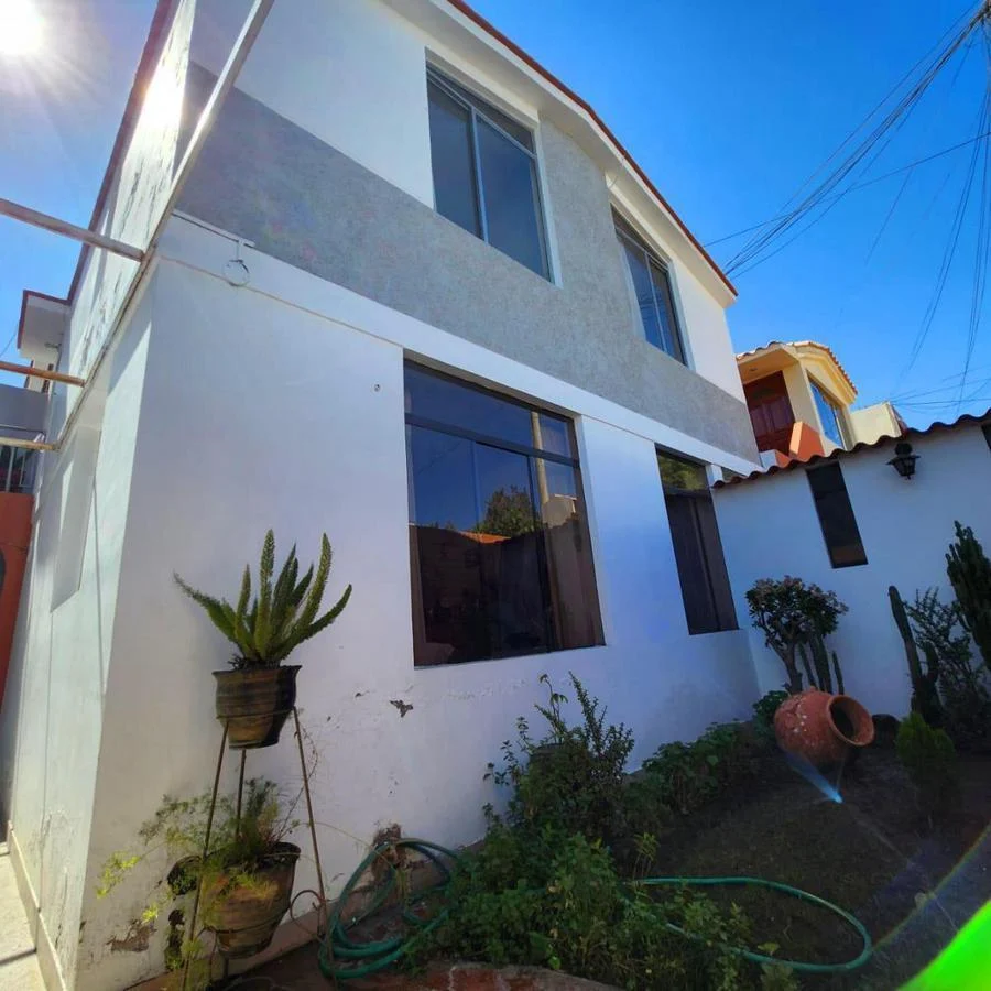 Casa en Venta en San Jeronimo – Amplia y Funcional